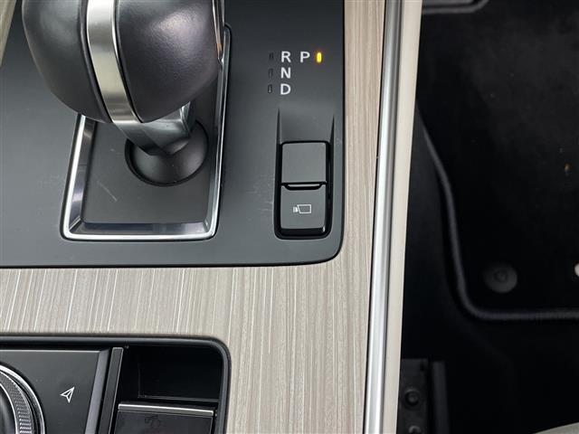 ＣＸ－６０ ＸＤ　エクスクルーシブモード　１２．３インチセンターディスプレイ　ＢＯＳＥサウンド　パノラマサンルーフ　ヘッドアップディスプレイ　白革シート　パワーシート　３６０°ビューモニター　スマートブレーキサポート　パワーバックドア　ＬＥＤ（16枚目）