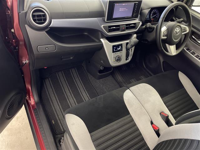 ピクシスジョイ Ｃ　Ｇ　ＳＡＩＩ　純正ナビ　Ｂｌｕｅｔｏｏｔｈ　バックカメラ　ドライブレコーダー　オートライト　ＬＥＤヘッドライト　スマートキー　オートエアコン　アイドリングストップ　純正ＡＷ１５インチ　ドアバイザー　純正フロアマット（21枚目）