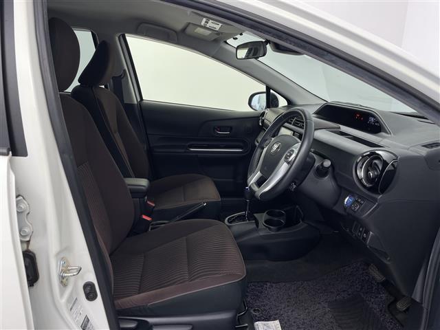 アクア Ｇ　バックカメラ　ＥＴＣ　Ｔｏｙｏｔａ　Ｓａｆｅｔｙ　Ｓｅｎｓｅ　プリクラッシュセーフティ　レーンディパーチャーアラート　オートハイビーム　前後ドライブレコーダー　プッシュスタート　クルーズコントロール（18枚目）