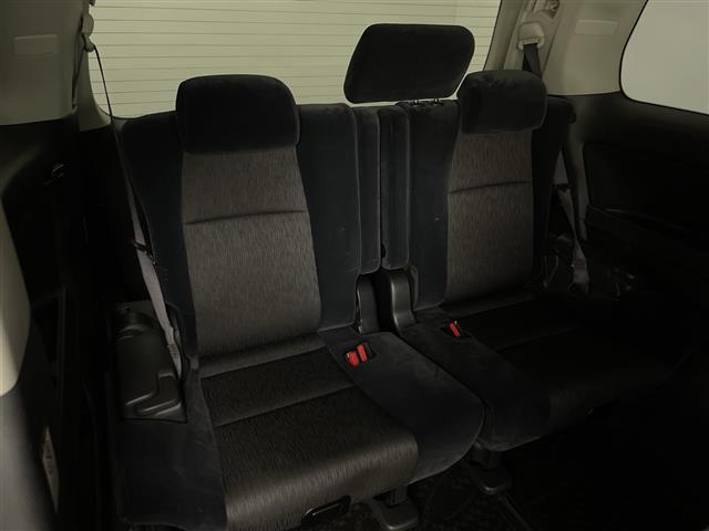 アルファード ２４０Ｓ　社外ＳＤナビ　ＡＭ　ＦＭ　ＣＤ　ＤＶＤ　Ｂｌｕｅｔｏｏｔｈ　フルセグテレビ　バックカメラ　両側パワースライドドア　ＥＴＣ　社外ＡＷ　社外マフラー　オートライト　スマートキー（22枚目）