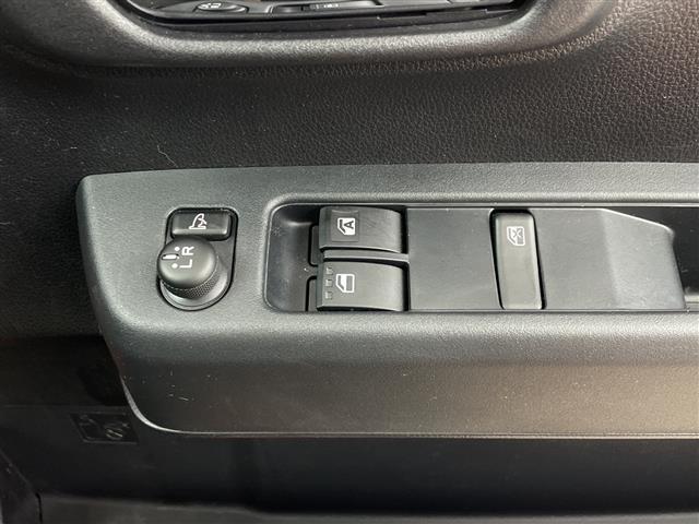 アトレー Ｘ　社外メモリナビ　ＢＴ対応　バックカメラ　衝突軽減ブレーキ　ＥＴＣ　ＬＥＤヘッドライト　オートライト　両側スライドドア　スマートキー　フォグランプ　コーナーセンサー　アイドリングストップ　フロアマット（12枚目）