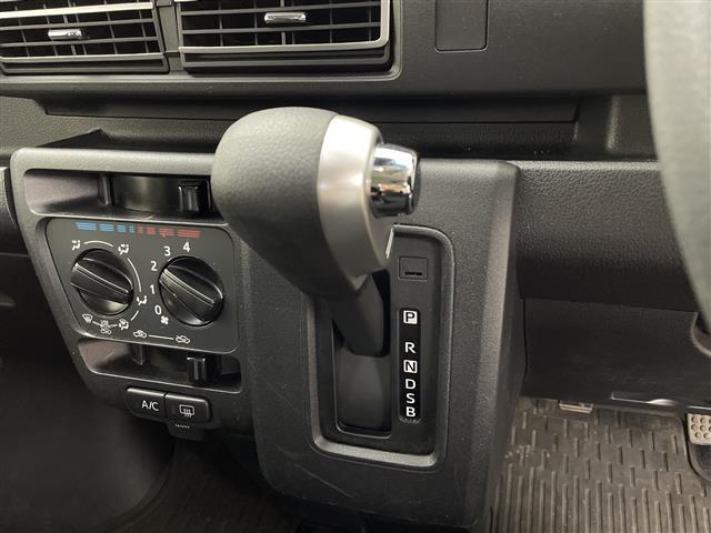 アトレー Ｘ　社外メモリナビ　ＢＴ対応　バックカメラ　衝突軽減ブレーキ　ＥＴＣ　ＬＥＤヘッドライト　オートライト　両側スライドドア　スマートキー　フォグランプ　コーナーセンサー　アイドリングストップ　フロアマット（14枚目）