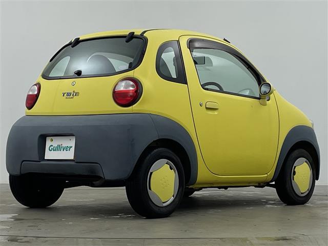 ツイン ガソリンＢ　社外オーディオ　リモコンキー　パワーウインドウ　ドアバイザー　フロアマット　純正ホイールキャップ　スペアキー（24枚目）