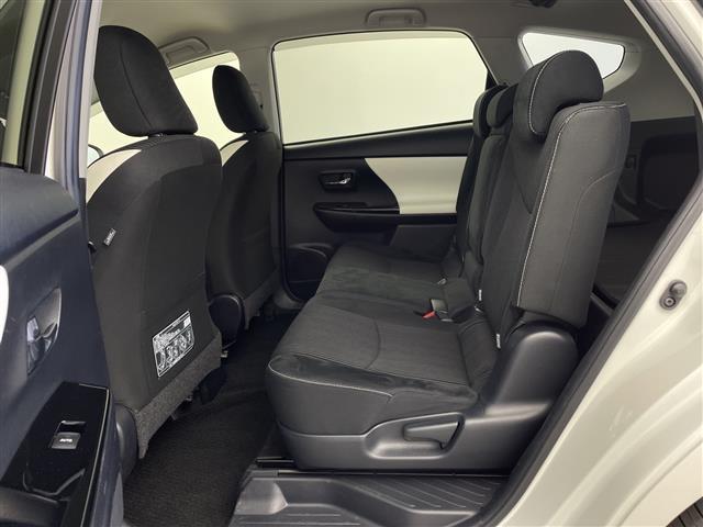 プリウスアルファ 　純正ＳＤナビゲーションシステムＢｌｕｅｔｏｏｔｈフルセグテレビＣＤ／ＤＶＤ／ＦＭ／ＡＭ／ＳＤプッシュスタートスマートキースペアキークルーズコントロールＥＴＣ２．０オートハイビームドアバイザー（24枚目）