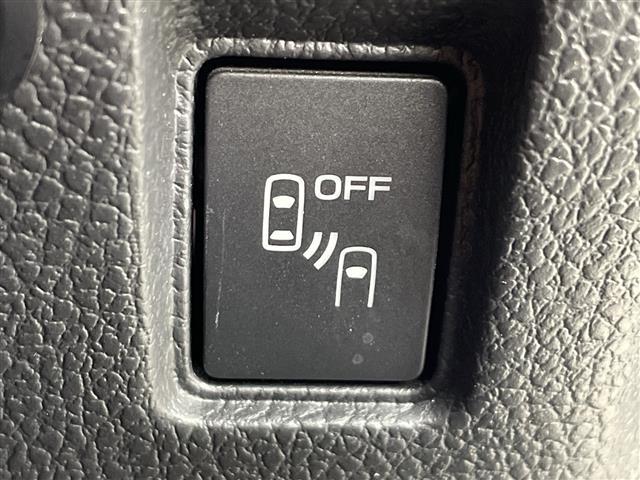 レヴォーグ １．６ＳＴＩスポーツアイサイト　社外ナビ　Ｂｌｕｅｔｏｏｔｈ　フルセグＴＶ　純正ドライブレコーダー　ＥＴＣ　バックカメラ　サイドカメラ　レーダークルーズコントロール　アイサイト　レーンキープアシスト　ブラインドスポットモニター（20枚目）