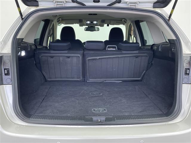 レヴォーグ １．６ＳＴＩスポーツアイサイト　社外ナビ　Ｂｌｕｅｔｏｏｔｈ　フルセグＴＶ　純正ドライブレコーダー　ＥＴＣ　バックカメラ　サイドカメラ　レーダークルーズコントロール　アイサイト　レーンキープアシスト　ブラインドスポットモニター（25枚目）