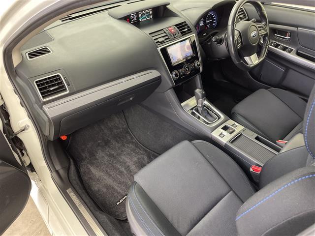 レヴォーグ １．６ＳＴＩスポーツアイサイト　社外ナビ　Ｂｌｕｅｔｏｏｔｈ　フルセグＴＶ　純正ドライブレコーダー　ＥＴＣ　バックカメラ　サイドカメラ　レーダークルーズコントロール　アイサイト　レーンキープアシスト　ブラインドスポットモニター（29枚目）