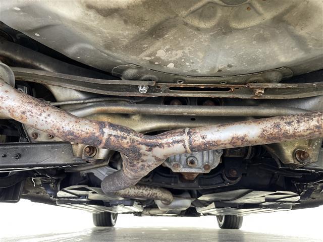 レヴォーグ １．６ＳＴＩスポーツアイサイト　社外ナビ　Ｂｌｕｅｔｏｏｔｈ　フルセグＴＶ　純正ドライブレコーダー　ＥＴＣ　バックカメラ　サイドカメラ　レーダークルーズコントロール　アイサイト　レーンキープアシスト　ブラインドスポットモニター（41枚目）