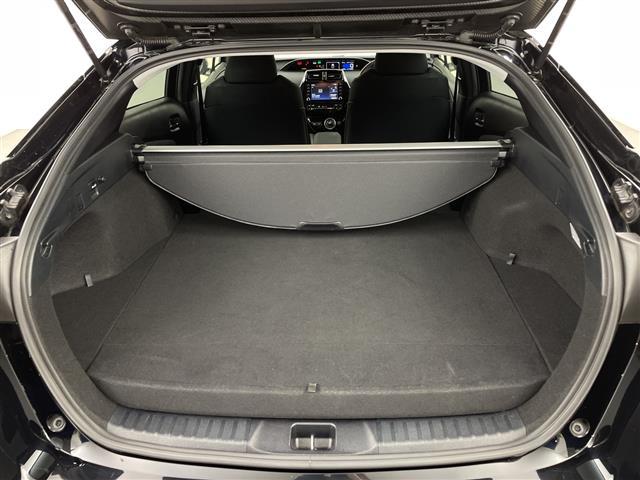 プリウスＰＨＶ Ａ　純正ディスプレイオーディオ　Ｂｌｕｅｔｏｏｔｈ　フルセグＴＶ　トヨタセーフティセンス　レーダークルーズコントロール　レーンキープアシスト　ブラインドスポットモニター　Ａｐｐｌｅｃａｒｐｌａｙ（25枚目）