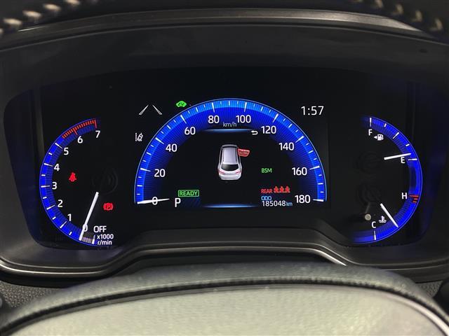 カローラツーリング ハイブリッド　ダブルバイビー　メーカーナビ　Ｂｌｕｅｔｏｏｔｈ　フルセグＴＶ　トヨタセーフティセンス　前後ドライブレコーダー　レーダークルーズコントロール　レーンキープアシスト　ビルトインＥＴＣ　電動パーキングブレーキ（9枚目）