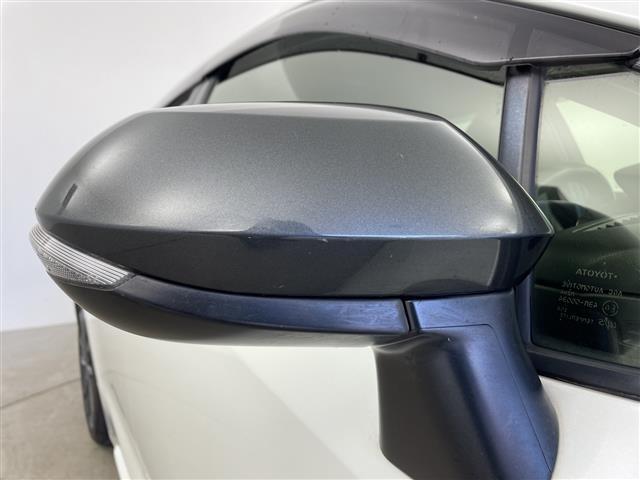 カローラツーリング ハイブリッド　ダブルバイビー　メーカーナビ　Ｂｌｕｅｔｏｏｔｈ　フルセグＴＶ　トヨタセーフティセンス　前後ドライブレコーダー　レーダークルーズコントロール　レーンキープアシスト　ビルトインＥＴＣ　電動パーキングブレーキ（32枚目）
