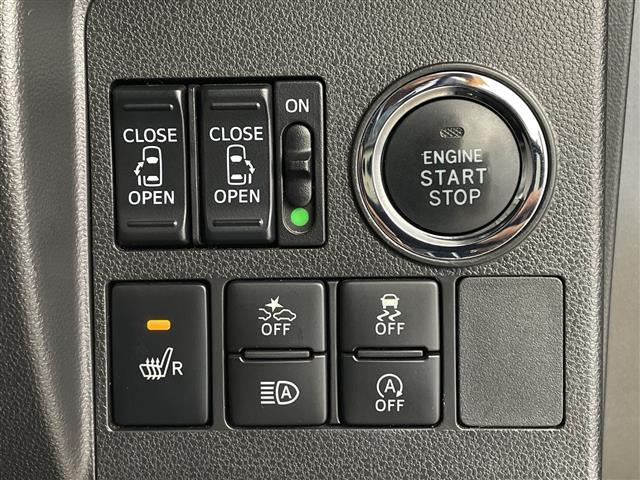 タント カスタムＲＳ　トップエディションＳＡＩＩＩ　純正ナビ　バックカメラ　両側パワースライドドア　ＥＴＣ　シートヒーター　スマートアシストＩＩＩ　衝突被害軽減ブレーキ　誤発信抑制機能　車線逸脱警報　オートハイビーム　ハーフレザーシート　フロアマット（8枚目）