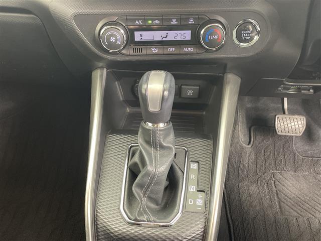 ライズ Ｚ　純正ＳＤナビ　パノラミックビューモニター　前席シートヒーター　前後ドライブレコーダー　レーダークルーズコントロール　プリクラッシュセーフティ　オートハイビーム　ＬＥＤヘッドライト　フロアマット　ＡＷ（9枚目）