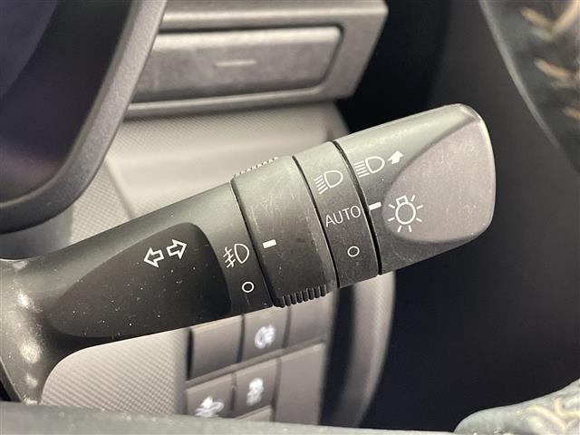 ライズ Ｚ　純正ＳＤナビ　パノラミックビューモニター　前席シートヒーター　前後ドライブレコーダー　レーダークルーズコントロール　プリクラッシュセーフティ　オートハイビーム　ＬＥＤヘッドライト　フロアマット　ＡＷ（13枚目）