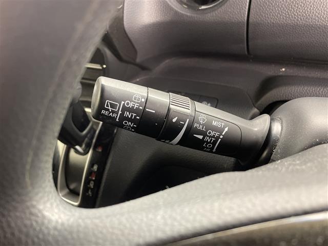 Ｎ－ＢＯＸカスタム Ｇ・Ｌホンダセンシング　純正ＳＤナビ　バックカメラ　ホンダセンシング　衝突軽減ブレーキ　誤発進抑制機能　後方誤発進抑制機能　歩行者事故低減ステアリング　路外逸脱抑制機能　アダプティブ・クルーズ・コントロール　ＬＫＡＳ　ＬＥＤ（8枚目）