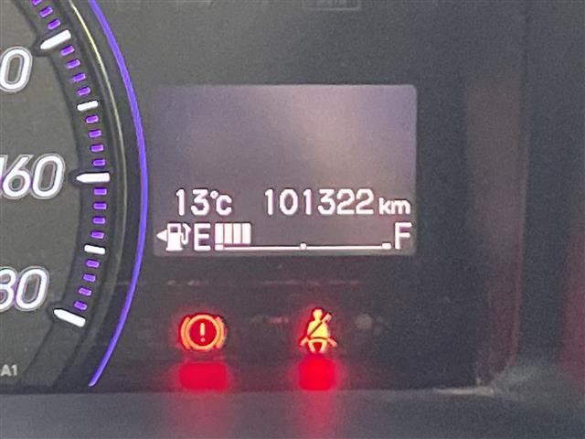 ステップワゴンスパーダ Ｚ　定員８人乗り純正ＳＤナビバックカメラＥＴＣ両側パワースライドドアオートライトパドルシフトステアリングリモコンフルセグテレビフリップダウンモニターＤＶＤ／ＣＤ／ＵＳＢ／ＳＤ／ＦＭコーナーセンサー（11枚目）