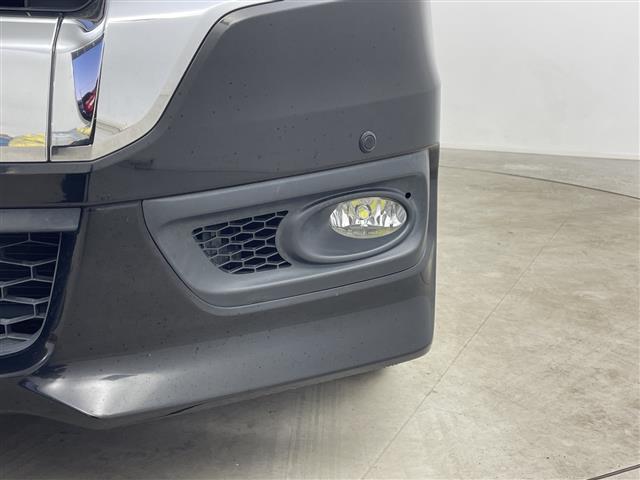 ステップワゴンスパーダ Ｚ　定員８人乗り純正ＳＤナビバックカメラＥＴＣ両側パワースライドドアオートライトパドルシフトステアリングリモコンフルセグテレビフリップダウンモニターＤＶＤ／ＣＤ／ＵＳＢ／ＳＤ／ＦＭコーナーセンサー（37枚目）