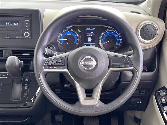 デイズ Ｘ　純正オーディオ　アラウンドビューモニター　純正ドライブレコーダー　オートハイビーム　オートライト　電格ミラー　純正フロアマット　純正ＡＷ１４インチ　スマートキー　ヘッドライトレベライザー　ドアバイザー（2枚目）