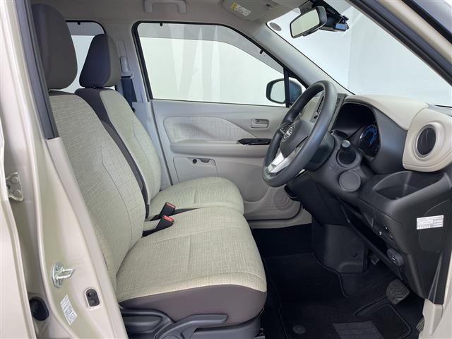 デイズ Ｘ　純正オーディオ　アラウンドビューモニター　純正ドライブレコーダー　オートハイビーム　オートライト　電格ミラー　純正フロアマット　純正ＡＷ１４インチ　スマートキー　ヘッドライトレベライザー　ドアバイザー（17枚目）