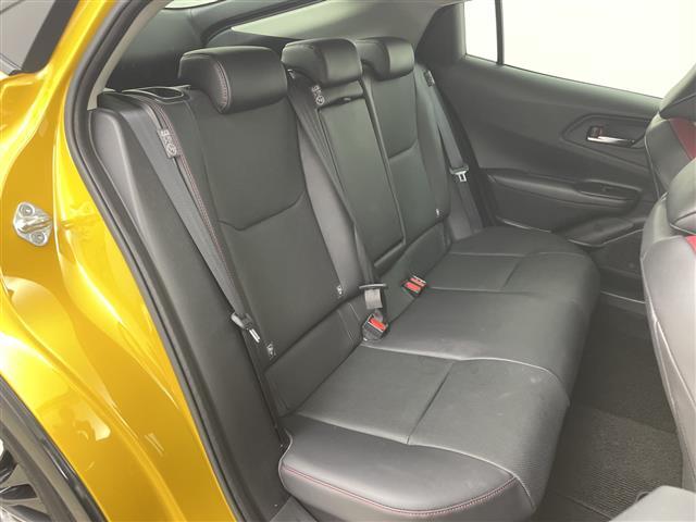 プリウス Ｚ　純正ナビ　パノラマミックビューモニター　レーダークルーズコントロール　ＴＯＹＯＴＡセーフティセンス　シートヒーター　エアシート　ステアリングヒーター　ブラインドスポットモニター　デジタルインナーミラー（28枚目）