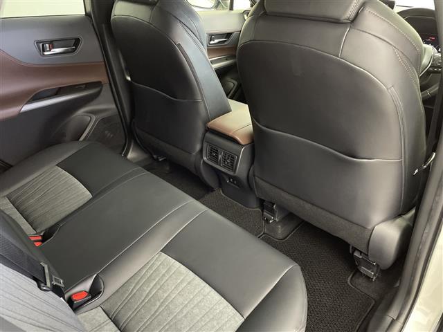 ハリアー Ｚ　純正ナビ　ＦＭ　ＡＭ　ＵＳＢ　ＡＵＸ　Ｂｌｕｅｔｏｏｔｈ　フルセグテレビ　パノラミックビューモニター　ＪＢＬプレミアムサウンド　社外フロアマット　レーダークルーズコントロール　パワーバックドア（29枚目）