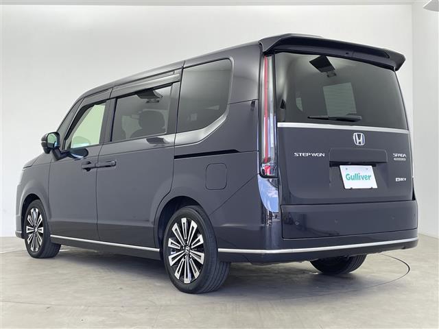 ステップワゴン ｅ：ＨＥＶスパーダ　プレミアムライン　純正１１．４型ナビ　マルチビューカメラ　フリップダウンモニター　ホンダセンシング　衝突被害軽減ブレーキ　誤発進抑制機能　後方誤発進抑制機能　近距離衝突軽減ブレーキ　歩行者事故低減ステアリング　ドラレコ（43枚目）