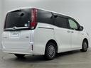 ハイブリッドＧｉ　ワンオーナー　社外ナビ　フリップダウンモニター　クルーズコントロール　両側パワースライドドア　ワイヤレス充電　レザーシート　シートヒーター　リアサンシェード　シートヒーター　ＥＴＣ　純正フロアマット（30枚目）