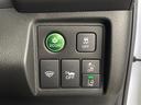 ハイブリッドＺ・ホンダセンシング　純正ナビ　バックカメラ　ホンダセンシング　レーダークルーズコントロール　レーンキープアシスト　衝突被害軽減ブレーキ　ビルトインＥＴＣ　ステアリングリモコン　横滑り防止装置　ドアバイザー　フロアマット（10枚目）