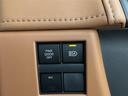 Ｚ　プレミア　純正１４型ＤＡ　左右独立ムーンルーフ　デジタルインナーミラー　ユニバーサルステップ　トヨタセーフティーセンス　プリクラッシュセーフティ　レーントレーシングアシスト　レーダークルーズコントロール（10枚目）