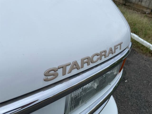 シボレーエクスプレス 　スタークラフト　左ハン　ＴＶナビ　後席ＴＶ　バックカメラ　レザーシート　サブバッテリー　フルフラット（7枚目）