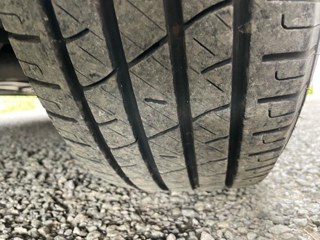 シボレーエクスプレス 　スタークラフト　左ハン　ＴＶナビ　後席ＴＶ　バックカメラ　レザーシート　サブバッテリー　フルフラット（15枚目）