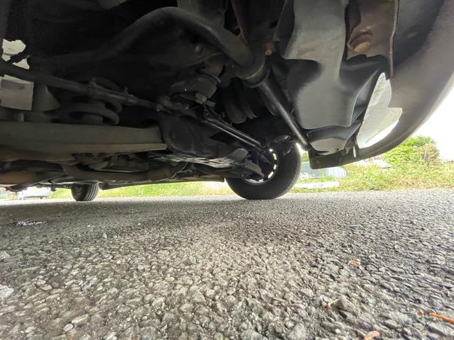 シボレーエクスプレス 　スタークラフト　左ハン　ＴＶナビ　後席ＴＶ　バックカメラ　レザーシート　サブバッテリー　フルフラット（20枚目）