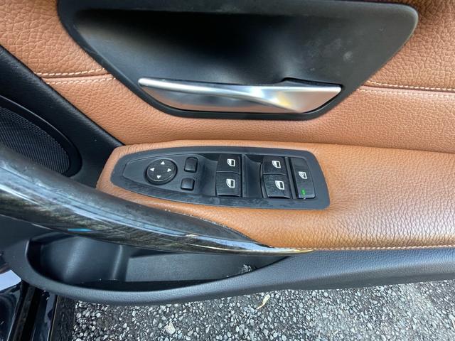 ３シリーズ ３２０ｉ　Ｍスポーツ　Ｍスポーツ　キャメルレザーシート　電動シート　１９インチアルミ　ＢＴナビ　バックカメラ　レーダー探知機（36枚目）