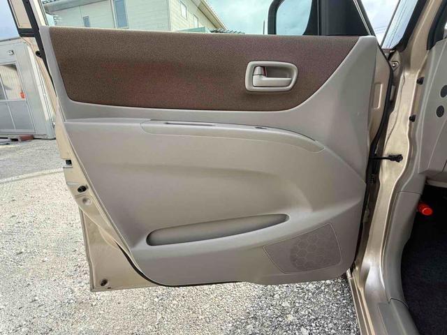 ルークス Ｅ　両側スライドドア　スマートキー　電動格納ミラー　ベンチシート　ＣＶＴ　盗難防止システム　ＡＢＳ　ＣＤ　アルミホイール　衝突安全ボディ　エアコン　パワーステアリング　パワーウィンドウ　運転席エアバッグ（32枚目）