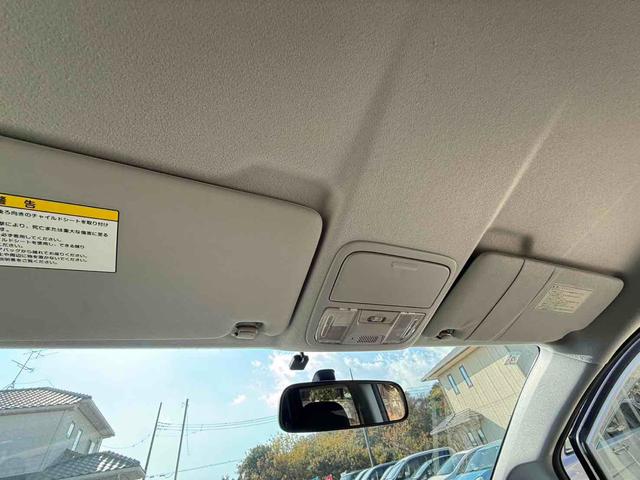 ステップワゴン Ｇ　Ｌ　ＨＤＤナビパッケージ　ＥＴＣ　バックカメラ　ナビ　両側スライド・片側電動　ＨＩＤ　キーレスエントリー　３列シート　ウォークスルー　ＡＴ　盗難防止システム　衝突安全ボディ　ＡＢＳ　エアコン　パワーステアリング（32枚目）