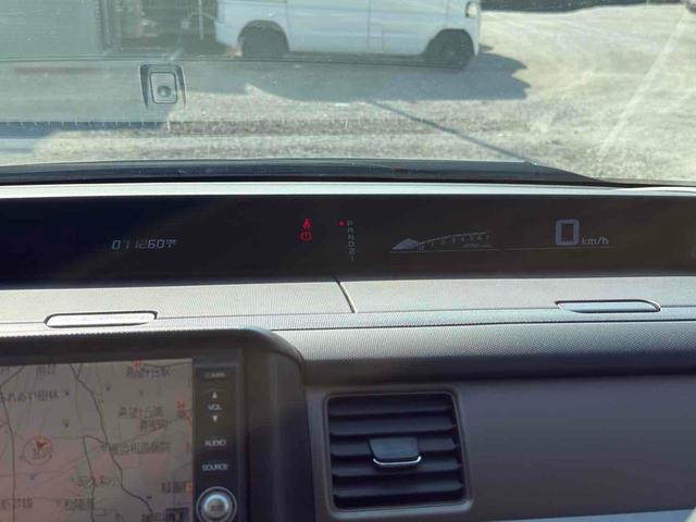 ステップワゴン Ｇ　Ｌ　ＨＤＤナビパッケージ　ＥＴＣ　バックカメラ　ナビ　両側スライド・片側電動　ＨＩＤ　キーレスエントリー　３列シート　ウォークスルー　ＡＴ　盗難防止システム　衝突安全ボディ　ＡＢＳ　エアコン　パワーステアリング（33枚目）