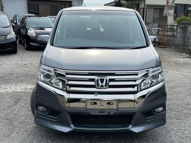 ステップワゴンスパーダ Ｚ　クールスピリット　ＥＴＣ　バックカメラ　ナビ　オートクルーズコントロール　両側電動スライドドア　ＨＩＤ　スマートキー　アイドリングストップ　後席モニター　３列シート　ＣＶＴ　アルミホイール　盗難防止システム（13枚目）
