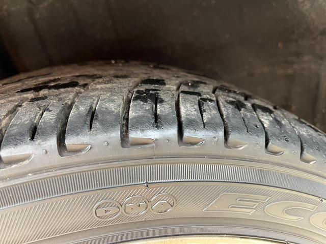 コルト ラリーアート　バージョンＲ　アルミホイール　ＨＩＤ　キーレスエントリー　ＣＶＴ　盗難防止システム　衝突安全ボディ　ＡＢＳ　エアコン　パワーステアリング　パワーウィンドウ（19枚目）