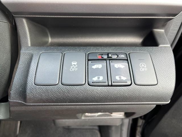 ステップワゴンスパーダ Ｚ　クールスピリット　ＥＴＣ　バックカメラ　ナビ　ＴＶ　オートクルーズコントロール　両側電動スライドドア　ＨＩＤ　スマートキー　アイドリングストップ　３列シート　ＣＶＴ（8枚目）