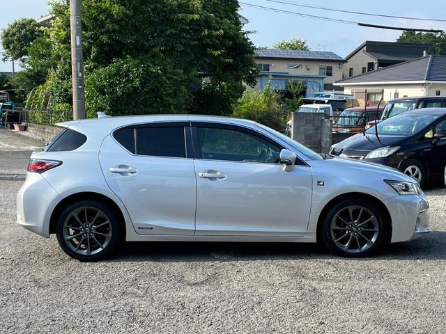 ＣＴ ＣＴ２００ｈ　Ｆスポーツ　バックカメラ　ナビ　クリアランスソナー　オートクルーズコントロール　アルミホイール　ヘッドライトウォッシャー　電動格納ミラー　ＣＶＴ　盗難防止システム　衝突安全ボディ　ＡＢＳ　ＣＤ　エアコン（16枚目）