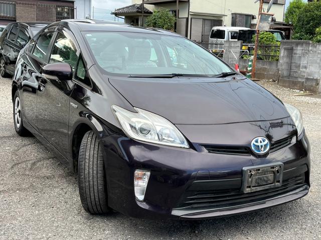 プリウス Ｓ　全国対応１年保証付き　ハイブリッド　ナビ　ＴＶ　ＨＩＤ　スマートキー　電動格納ミラー　ＣＶＴ　盗難防止システム　衝突安全ボディ　アルミホイール　ＡＢＳ　エアコン　パワーステアリング　パワーウィンドウ（13枚目）