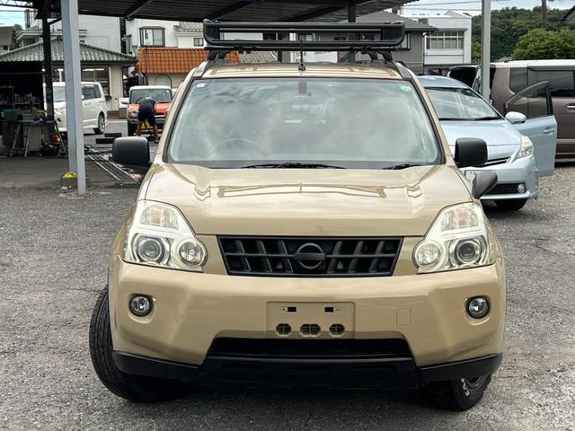 エクストレイル ２０Ｘ　４ＷＤ　バックカメラ　ナビ　ＴＶ　スマートキー　ＭＴ　衝突安全ボディ　ＣＤ　ＤＶＤ再生　ＵＳＢ　ＡＢＳ　ＥＳＣ　エアコン　パワーステアリング　パワーウィンドウ（13枚目）