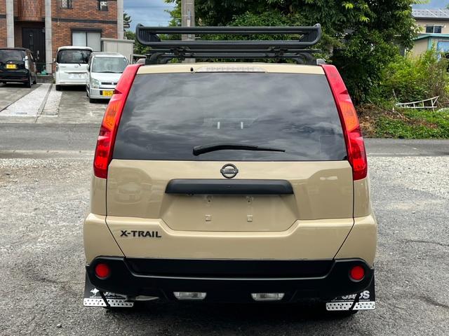 エクストレイル ２０Ｘ　４ＷＤ　バックカメラ　ナビ　ＴＶ　スマートキー　ＭＴ　衝突安全ボディ　ＣＤ　ＤＶＤ再生　ＵＳＢ　ＡＢＳ　ＥＳＣ　エアコン　パワーステアリング　パワーウィンドウ（17枚目）
