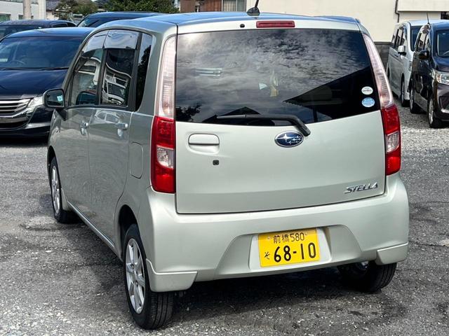 ステラ Ｌリミテッド　ナビ　ＴＶ　スマートキー　アイドリングストップ　ベンチシート　ＣＶＴ　盗難防止システム　ＡＢＳ　Ｂｌｕｅｔｏｏｔｈ　アルミホイール　衝突安全ボディ　エアコン　パワーステアリング　パワーウィンドウ（17枚目）
