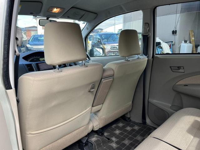 ステラ Ｌリミテッド　ナビ　ＴＶ　スマートキー　アイドリングストップ　ベンチシート　ＣＶＴ　盗難防止システム　ＡＢＳ　Ｂｌｕｅｔｏｏｔｈ　アルミホイール　衝突安全ボディ　エアコン　パワーステアリング　パワーウィンドウ（28枚目）