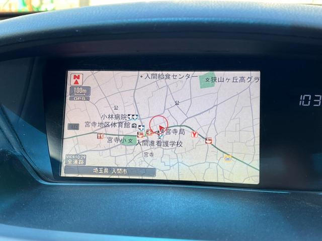 オデッセイ ＭＸ　バックカメラ　ナビ　オートライト　ＨＩＤ　スマートキー　３列シート　ＣＶＴ　盗難防止システム　衝突安全ボディ　ＡＢＳ　ＥＳＣ　エアコン　パワーステアリング　パワーウィンドウ　運転席エアバッグ（4枚目）