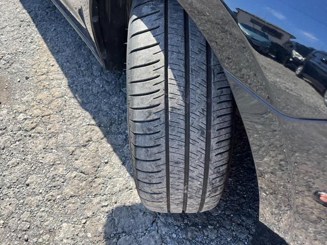 オデッセイ ＭＸ　バックカメラ　ナビ　オートライト　ＨＩＤ　スマートキー　３列シート　ＣＶＴ　盗難防止システム　衝突安全ボディ　ＡＢＳ　ＥＳＣ　エアコン　パワーステアリング　パワーウィンドウ　運転席エアバッグ（21枚目）