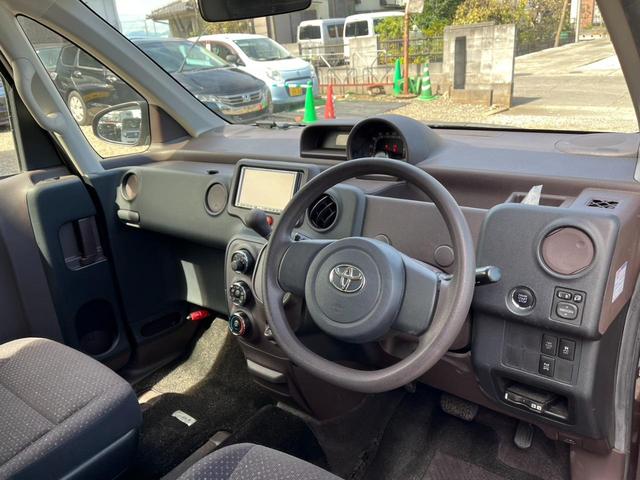 スペイド Ｆ　４ＷＤ　ＥＴＣ　バックカメラ　ナビ　電動スライドドア　オートライト　スマートキー　電動格納ミラー　ＣＶＴ　衝突安全ボディ　ＡＢＳ　ＥＳＣ　エアコン　パワーステアリング　パワーウィンドウ（3枚目）