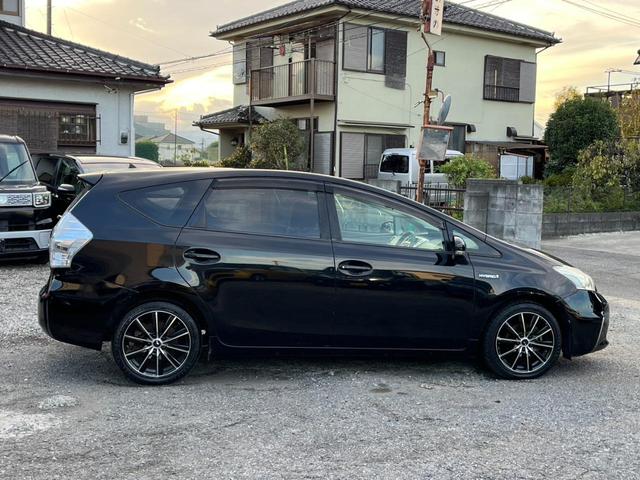 プリウスアルファ Ｓ　ＥＴＣ　バックカメラ　ナビ　ＴＶ　アルミホイール　オートライト　スマートキー　ＣＶＴ　盗難防止システム　衝突安全ボディ　ＡＢＳ　ＣＤ　ＤＶＤ再生　ミュージックプレイヤー接続可　Ｂｌｕｅｔｏｏｔｈ（16枚目）