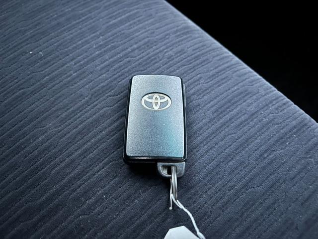 ヴェルファイア ２．４Ｚ　ＥＴＣ　クリアランスソナー　両側電動スライドドア　オートライト　ＨＩＤ　スマートキー　後席モニター　３列シート　ＣＶＴ　アルミホイール　盗難防止システム　衝突安全ボディ　ＡＢＳ　ＥＳＣ　エアコン（10枚目）